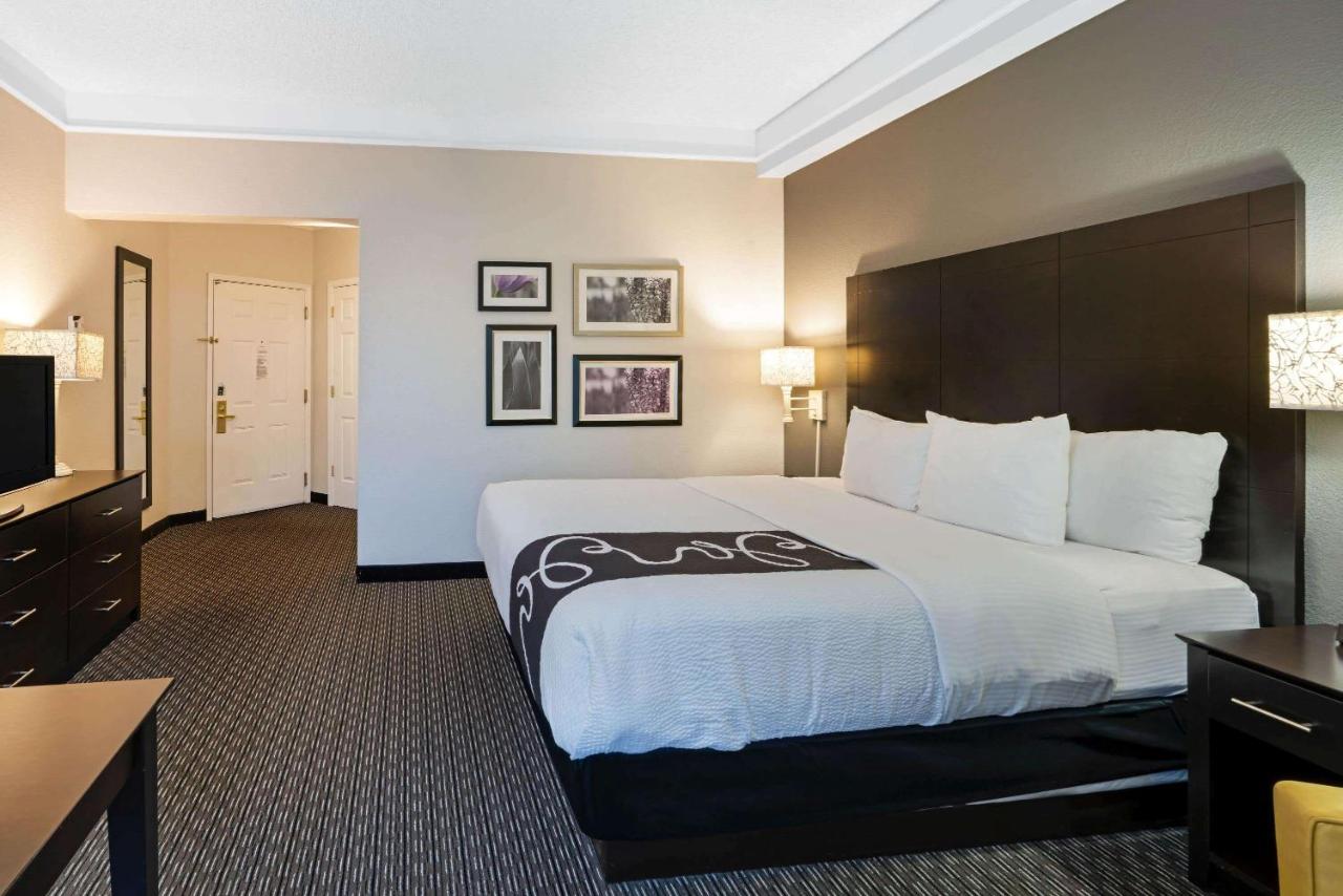 King Room - Disability Access at La Quinta Inn & Suites by Wyndham Mesa Superstition Springs