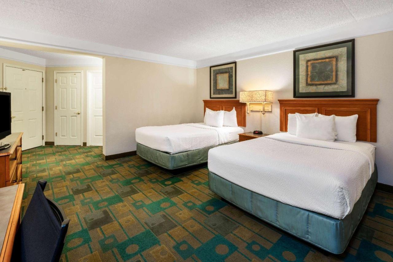 Double Room with Two Double Beds at La Quinta Inn & Suites by Wyndham Phoenix West Peoria