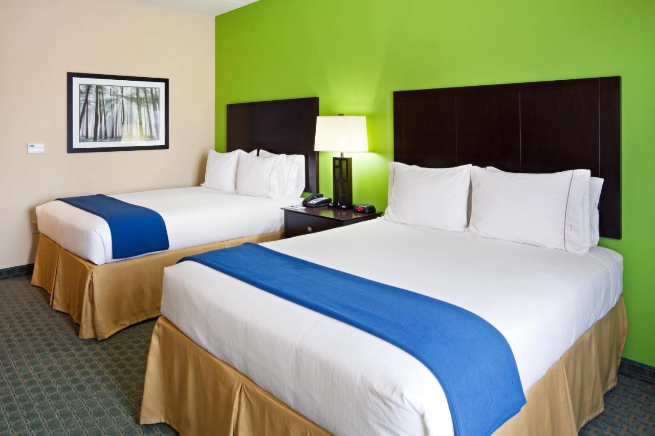  | Holiday Inn Express & Suites Newport S, an IHG Hotel