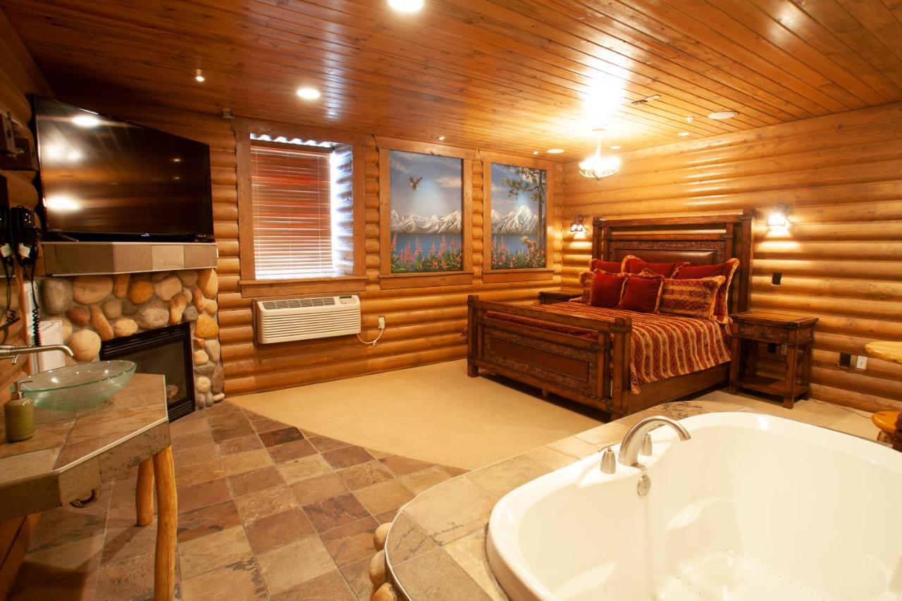 | Destinations Inn Theme Rooms