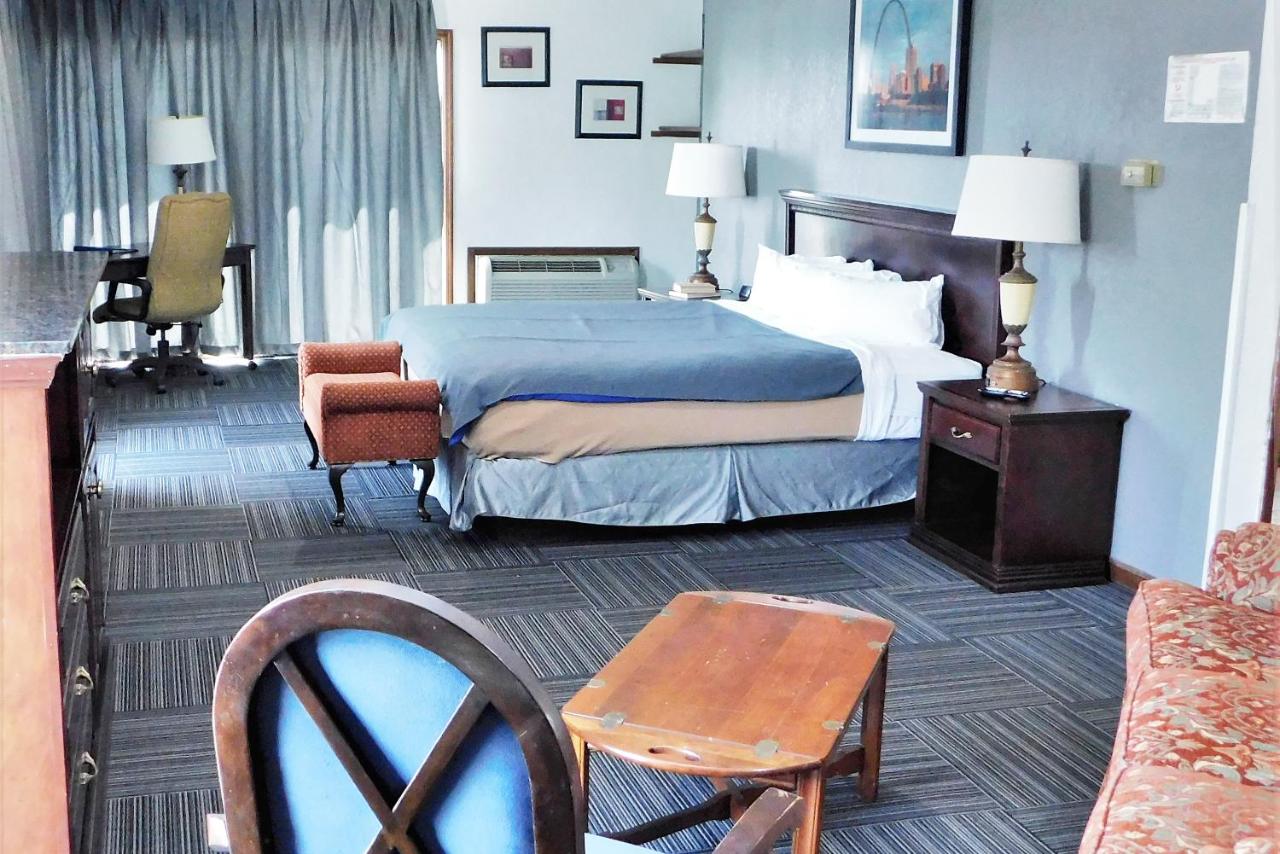 | Lakeview Inn