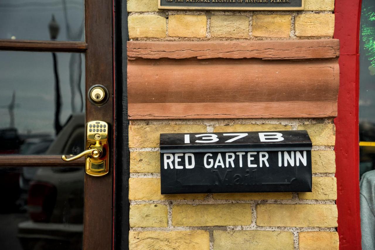 | Red Garter Inn