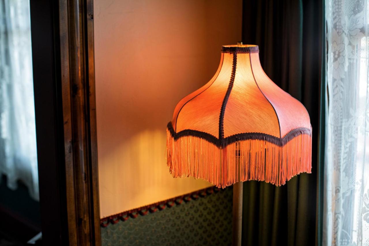 | Red Garter Inn