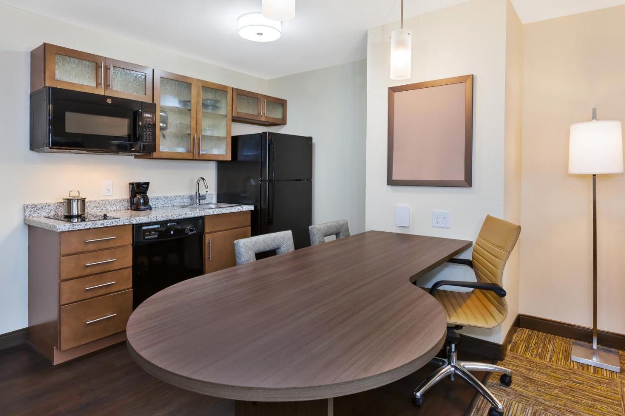One-Bedroom Queen Suite -Non-Smoking at Candlewood Suites Louisville - NE Downtown Area by IHG