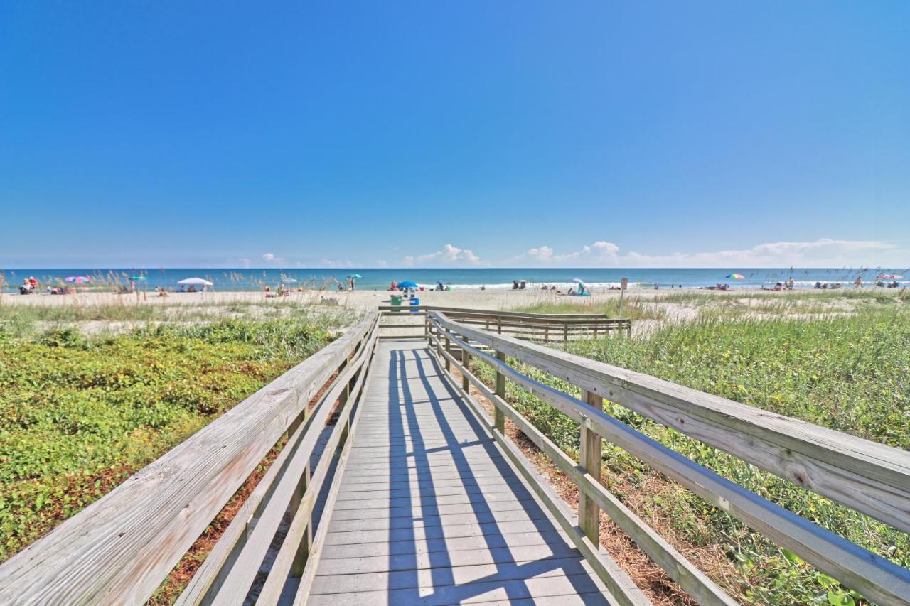 | Suites at the Beach