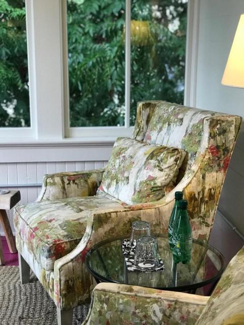 | Elmwood 1820 Bed & Breakfast Inn