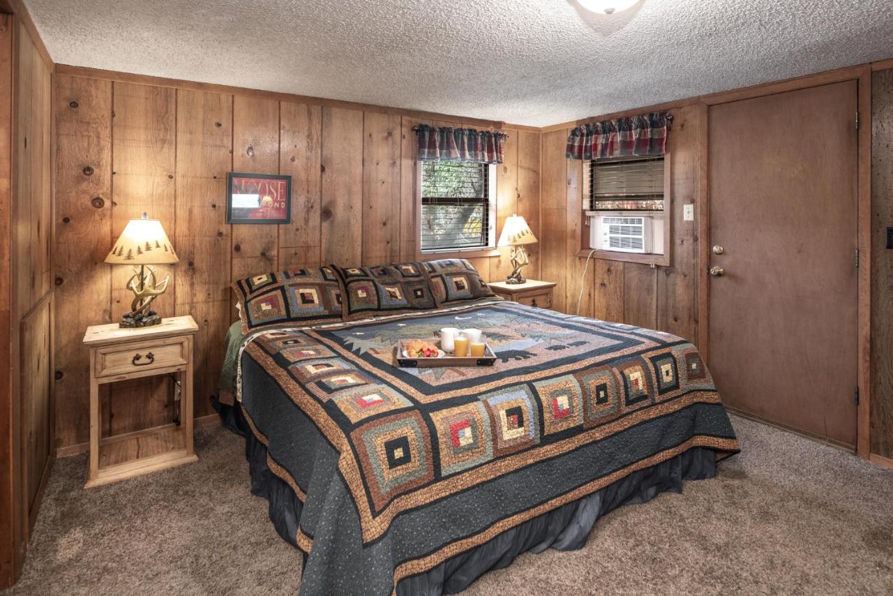 | Canyon Cabins