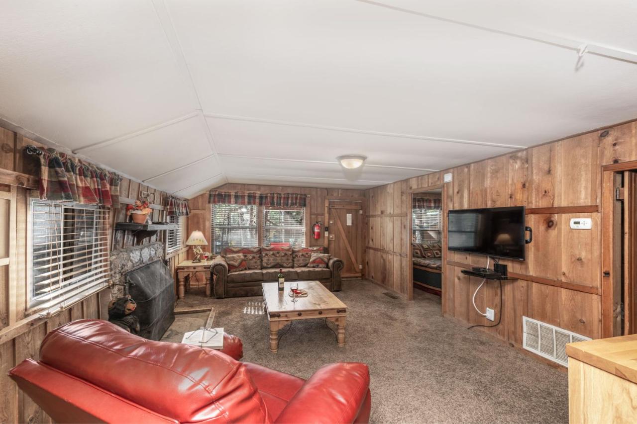 | Canyon Cabins