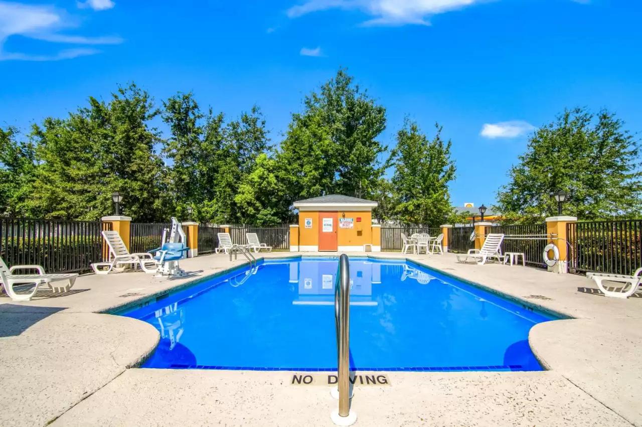  | Quality Inn Saraland