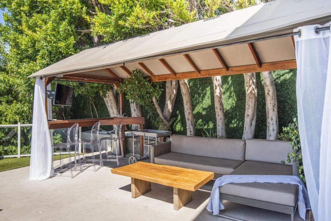 | Villa Sizzle