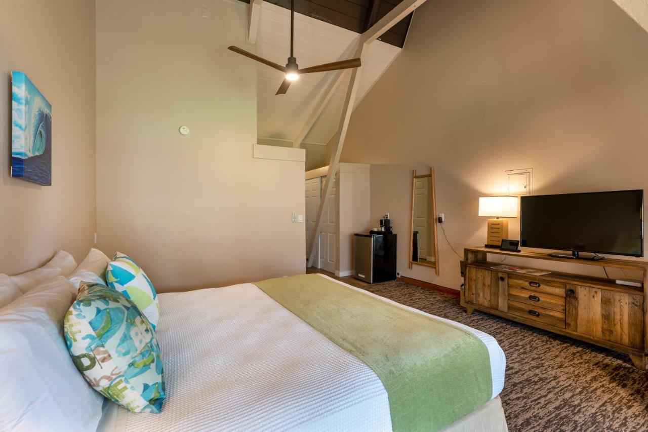 Deluxe Ocean View at THE ISO HOTEL, Trademark Collection by Wyndham