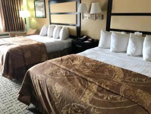Room #33446122 at Best Western Inn & Suites