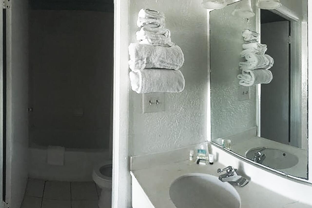  | Micanopy Inn