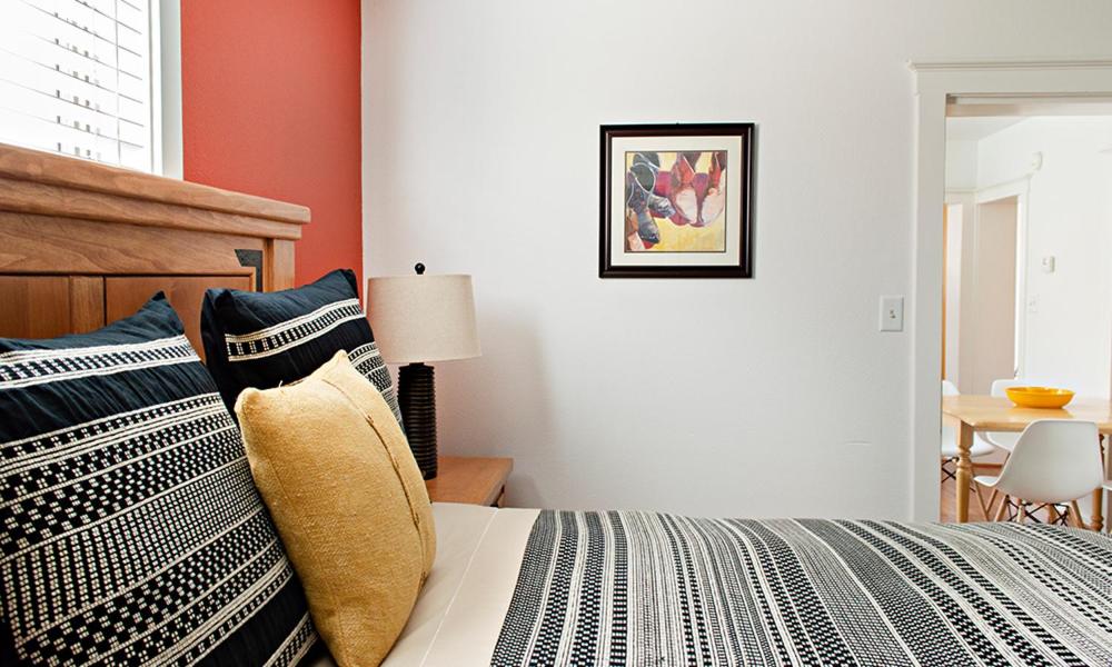 | Eldorado Suites Hotel