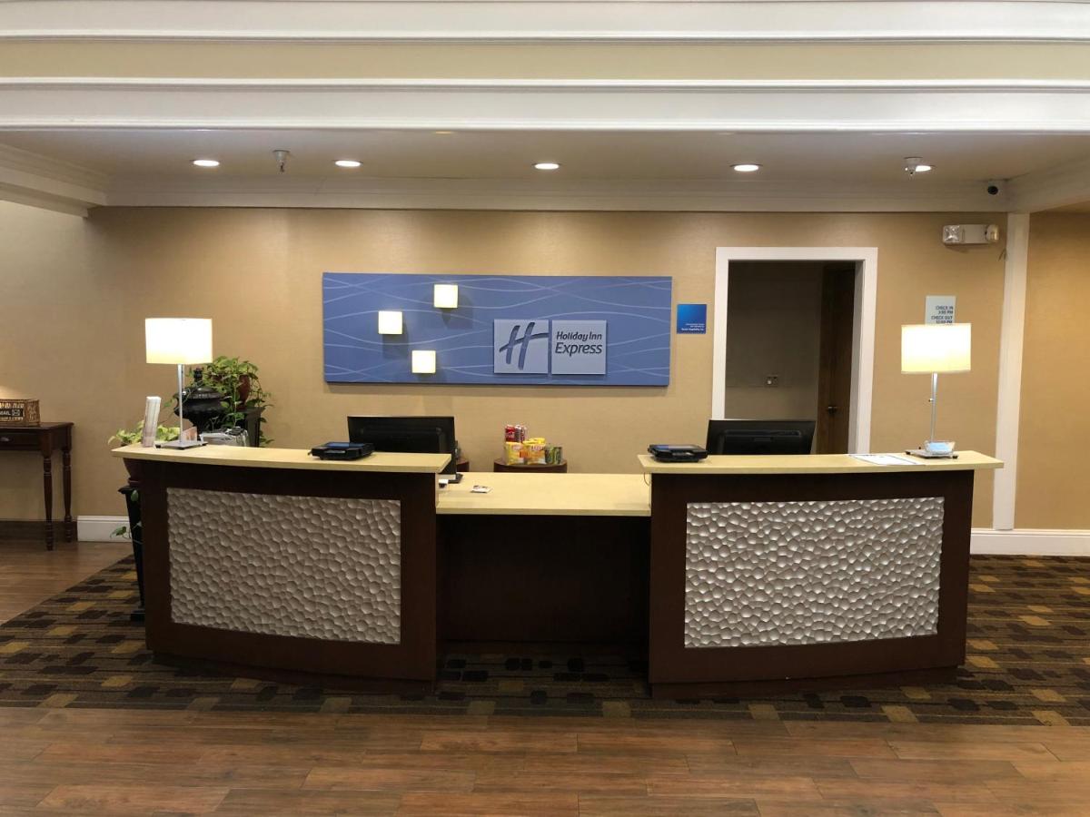  | Holiday Inn Express Hotel & Suites Corning, an IHG Hotel