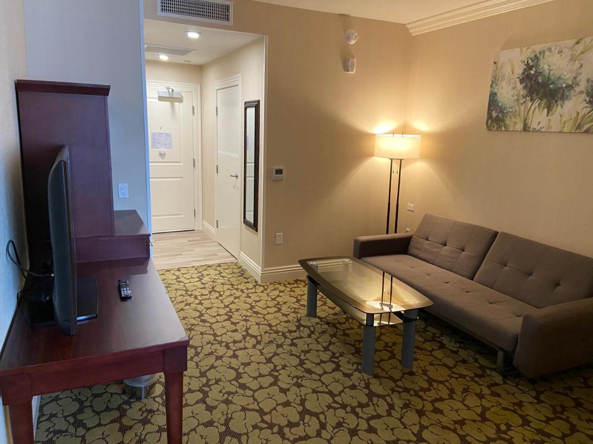 King Room with Sofa Bed - Non-Smoking at Holiday Inn El Monte - Los Angeles, an IHG Hotel