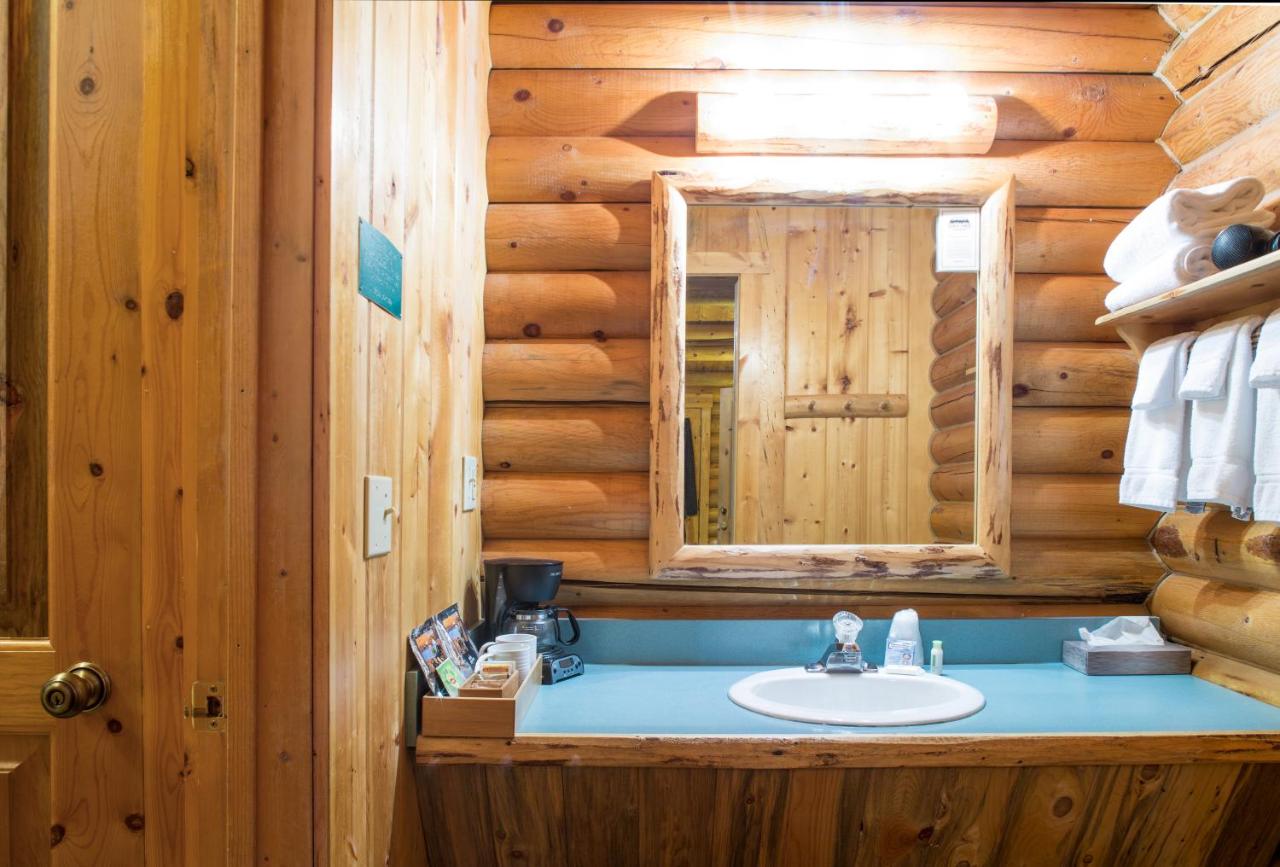  | North Forty Resort