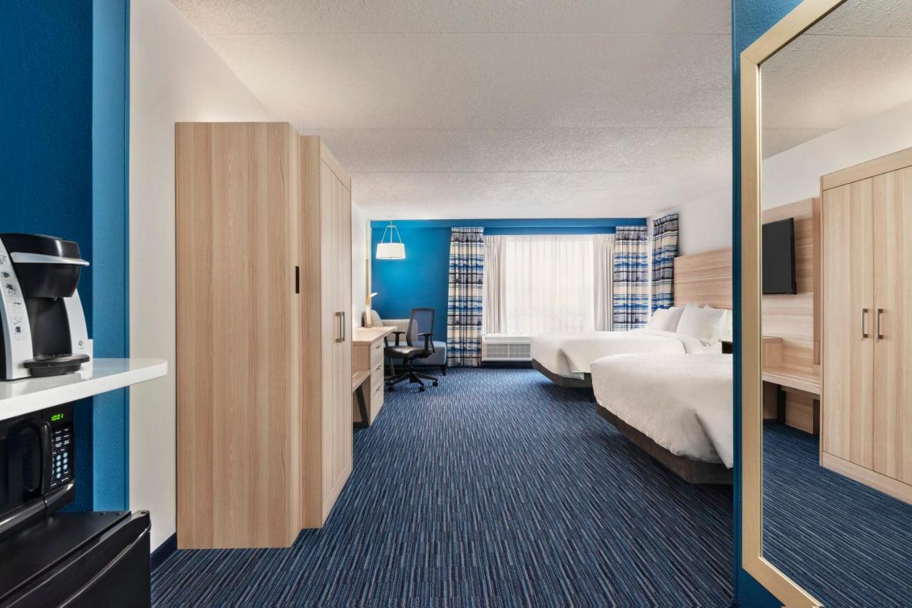 | Holiday Inn Express Dumfries-Quantico, an IHG Hotel