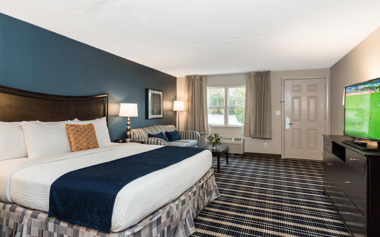 | Rockport Inn and Suites