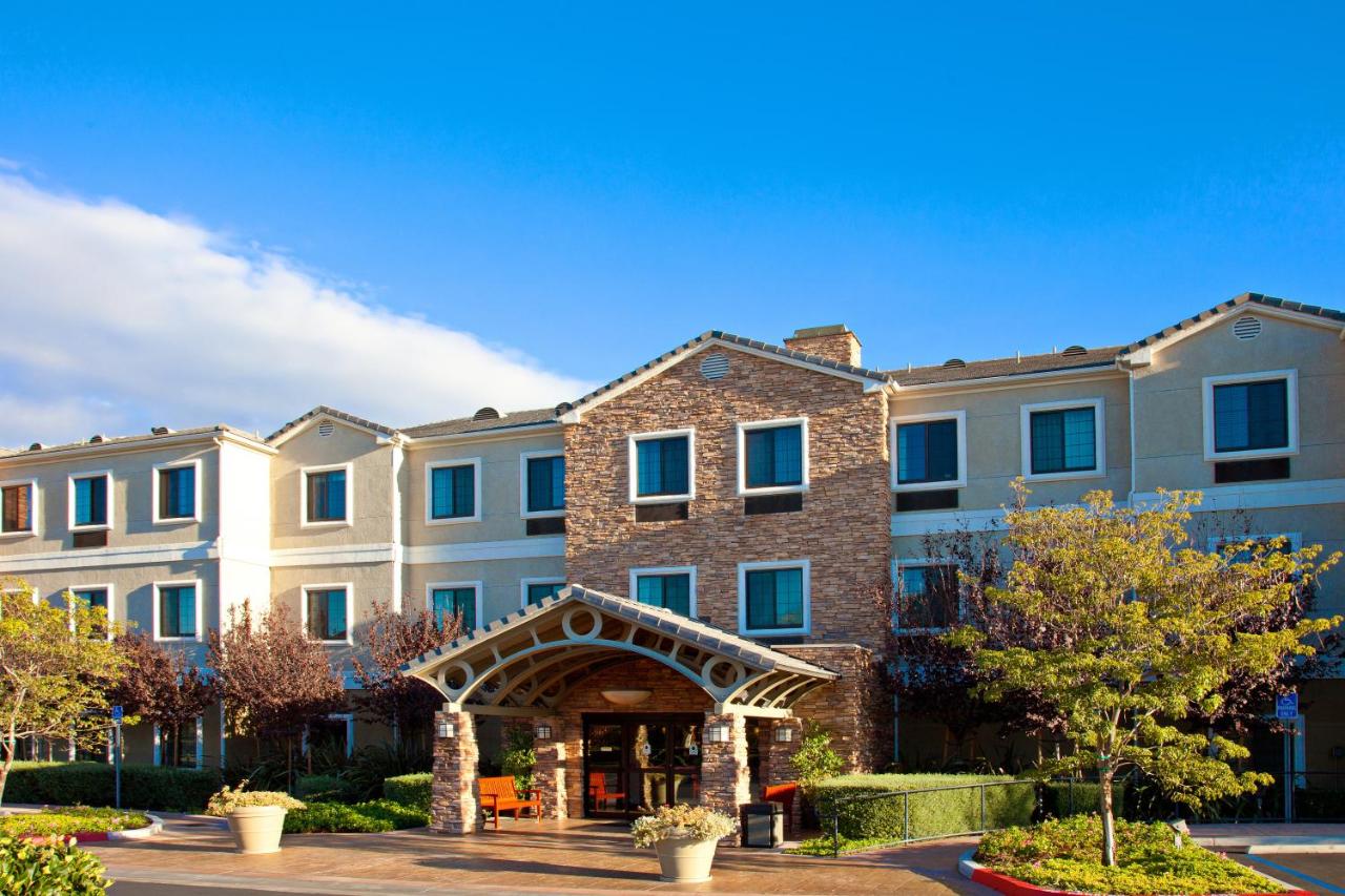  | Staybridge Suites Lake Forest