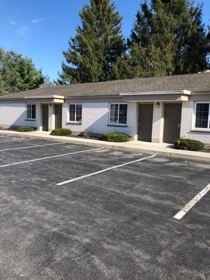 | Americas Best Value Inn