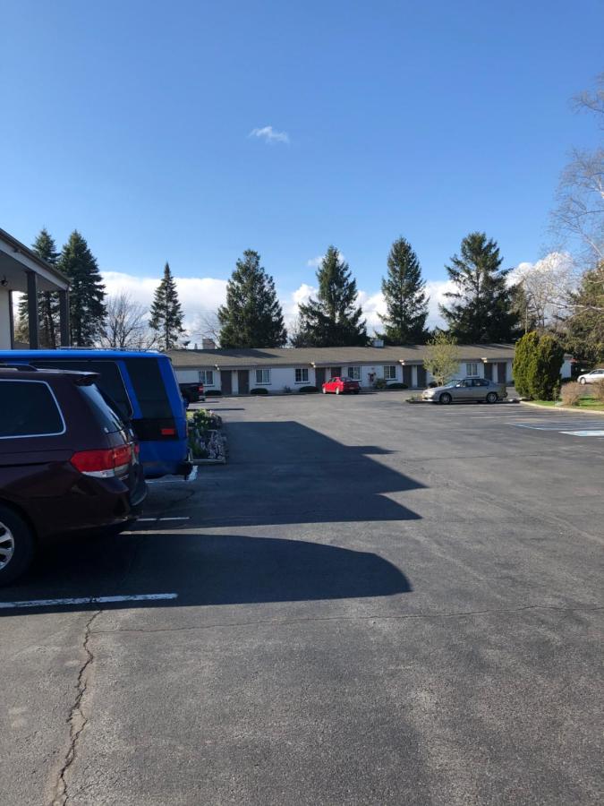 | Americas Best Value Inn