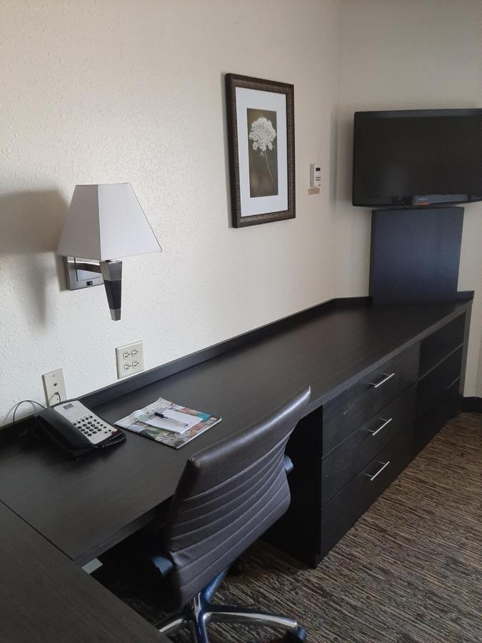 Standard Suite at Candlewood Suites Aurora-Naperville by IHG