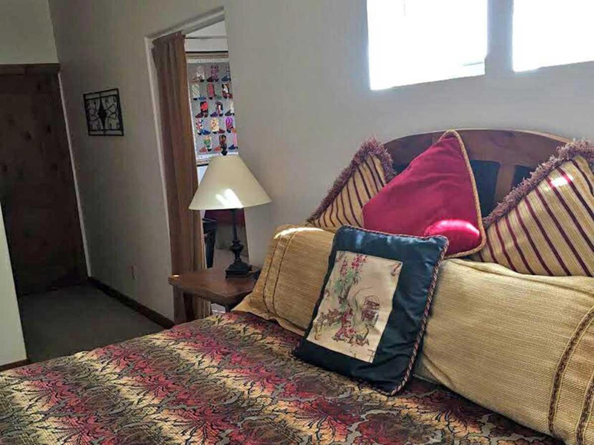 | Slot Canyons Inn Bed & Breakfast