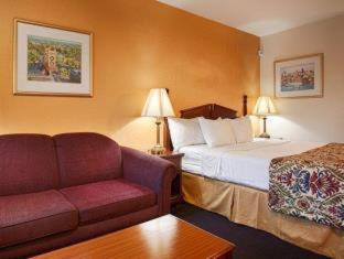 Room #30541128 at Best Western Sandman Hotel