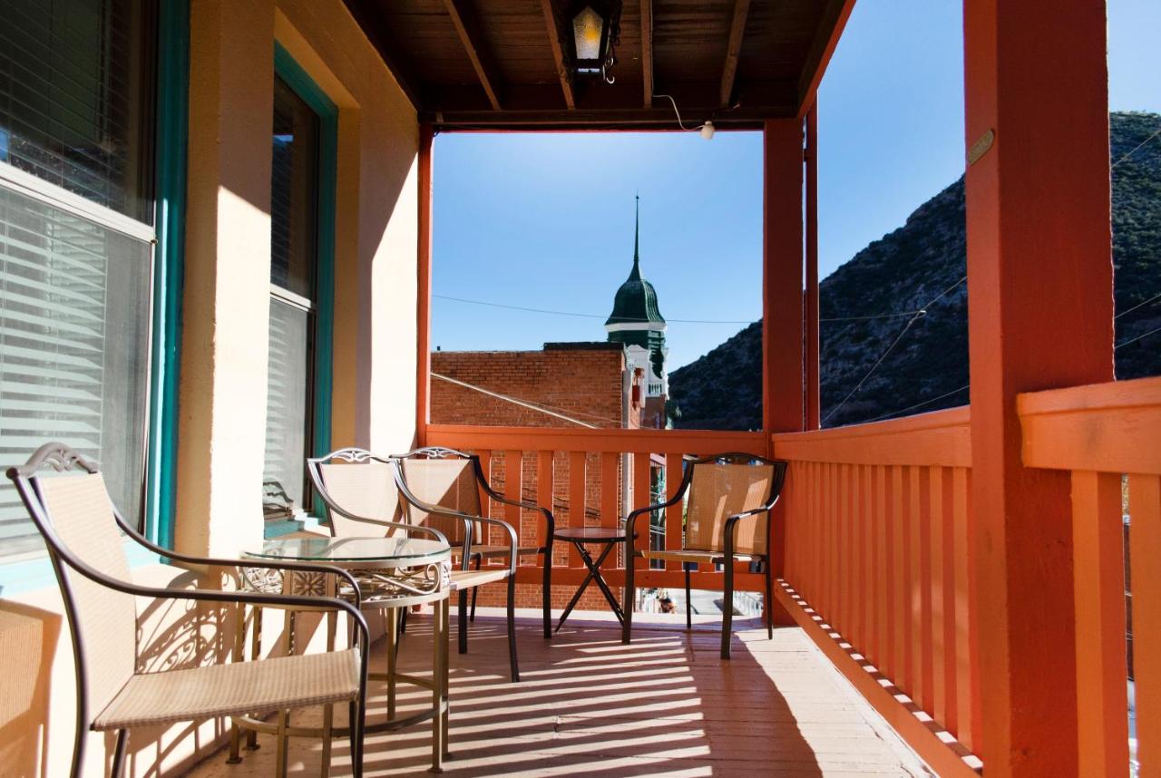 | Eldorado Suites Hotel