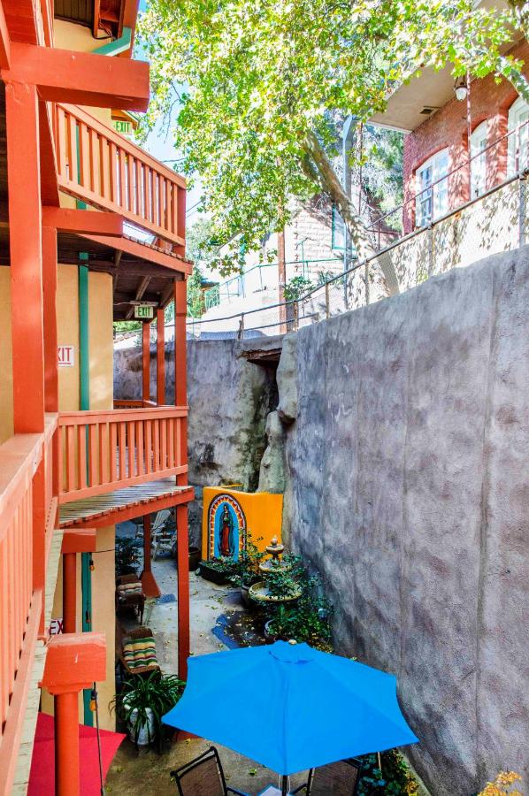 | Eldorado Suites Hotel