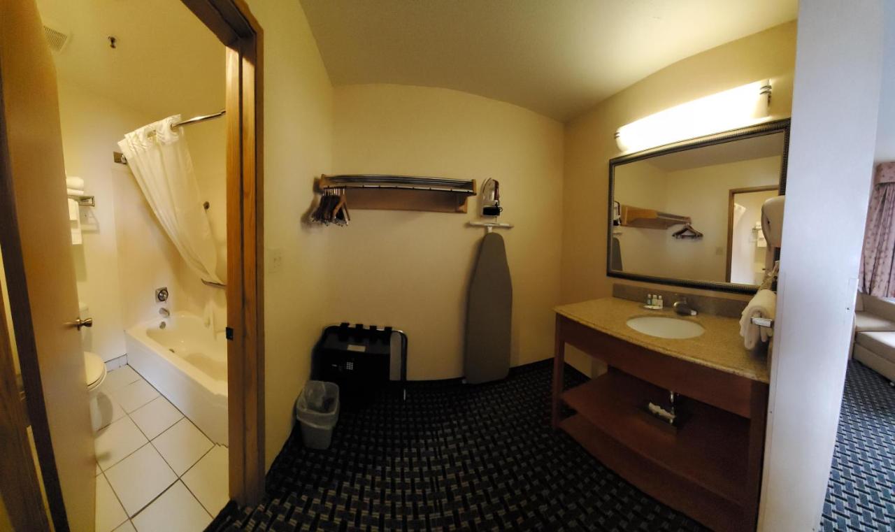 Superior Queen Room with Two Queen Beds - Non-Smoking at Quality Inn Cheyenne I-25 South