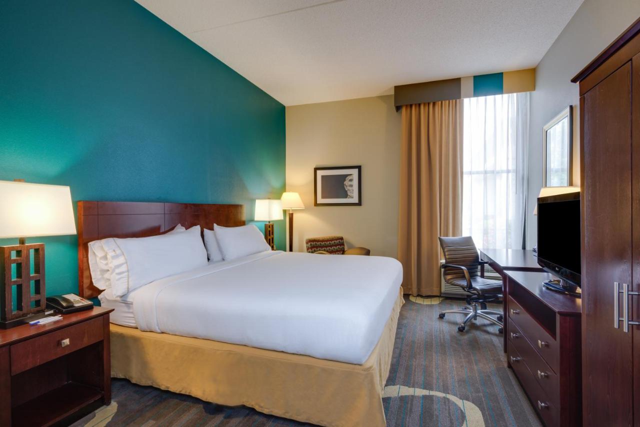  | Holiday Inn Express Washington DC East- Andrews AFB, an IHG Hotel