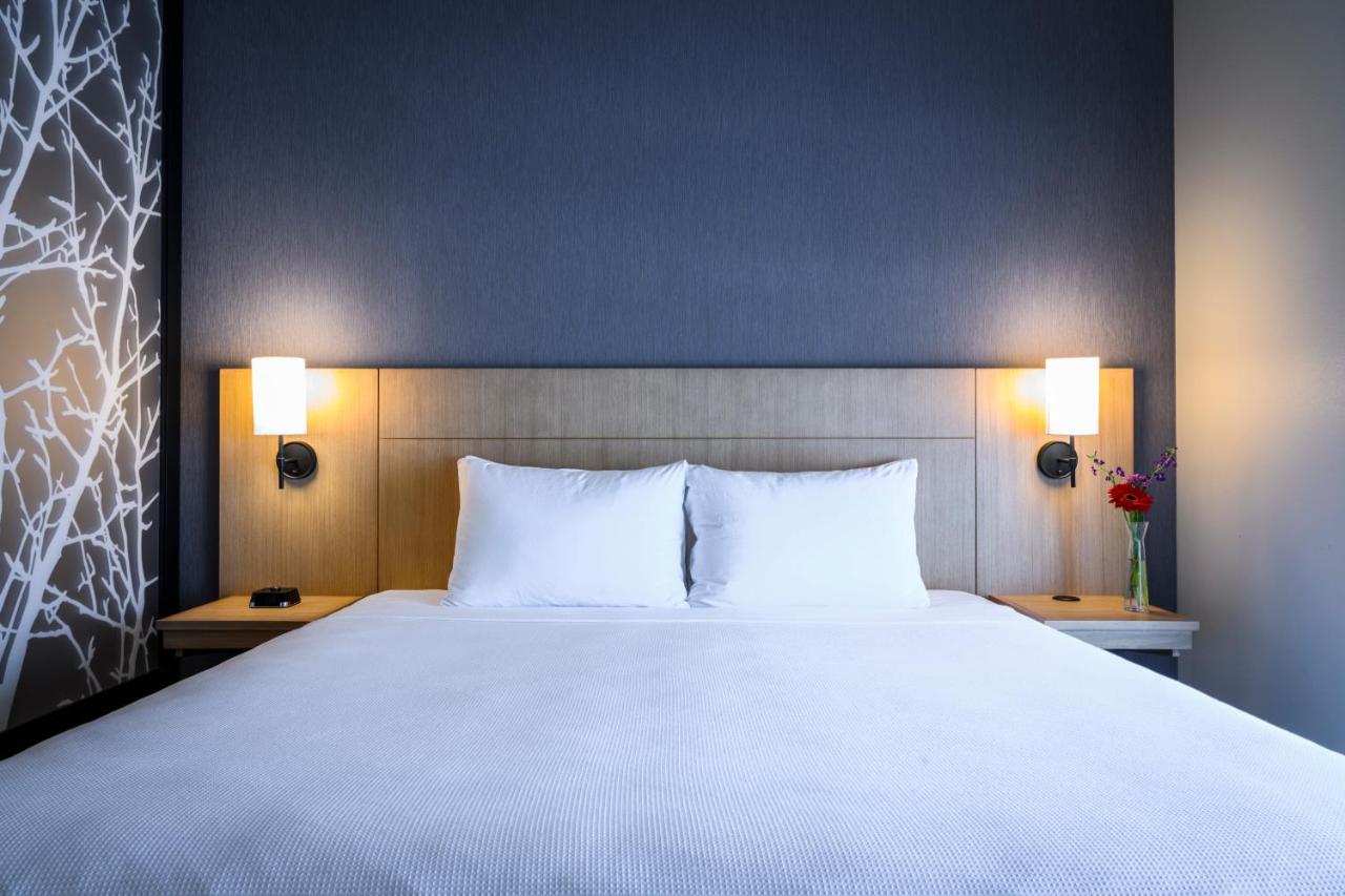 Room, 1 King Bed (Specialty) at Hyatt Place Indianapolis / Fishers