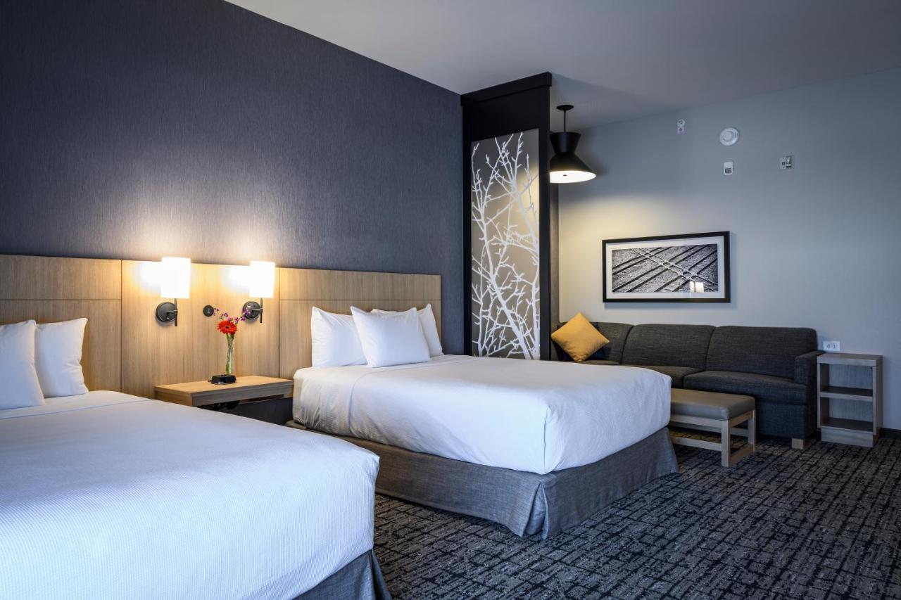 Room,2 Queen Beds at Hyatt Place Indianapolis / Fishers