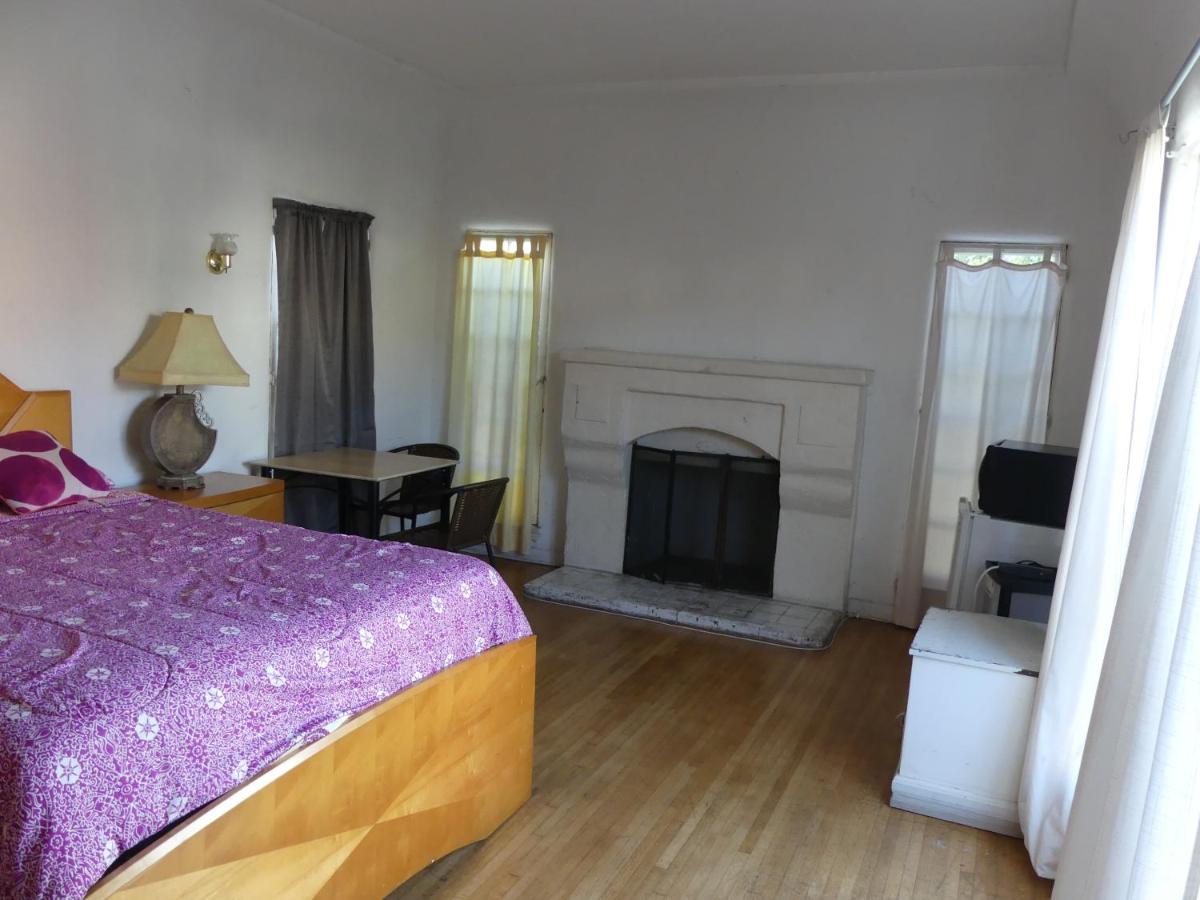 Standard Double Room at Wilshire Orange Hotel