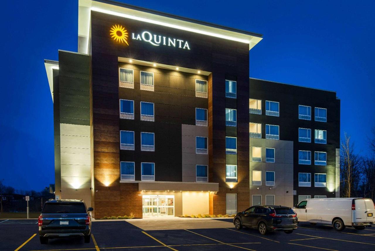 | La Quinta by Wyndham Buffalo Amherst