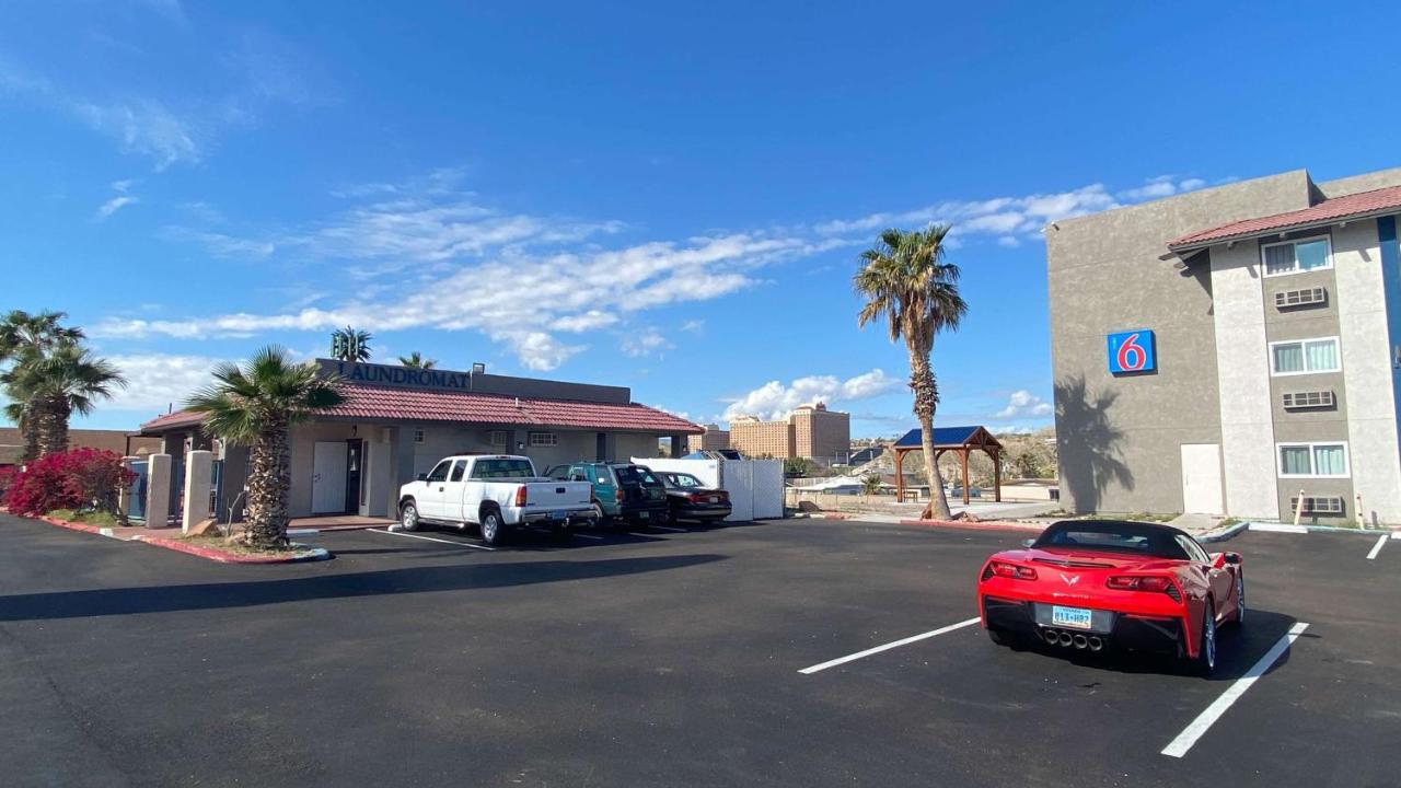 | Motel 6 Bullhead City, Az - Laughlin