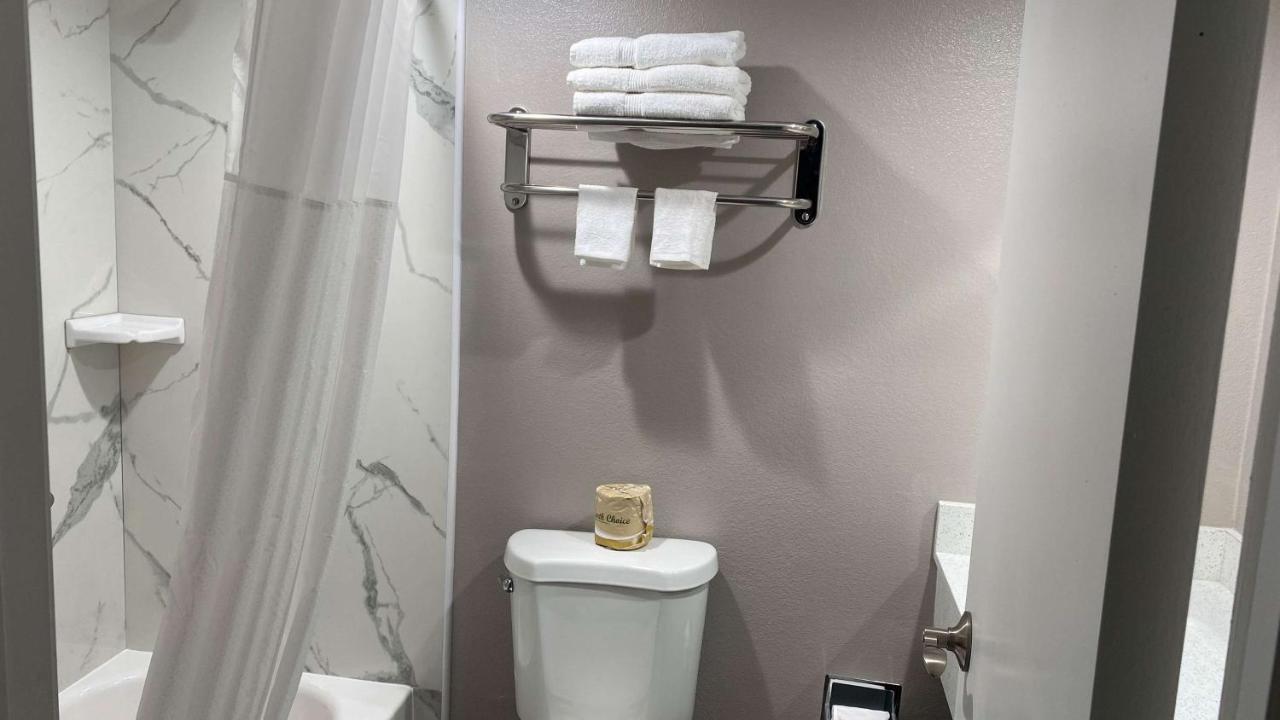 | Motel 6 Bullhead City, Az - Laughlin