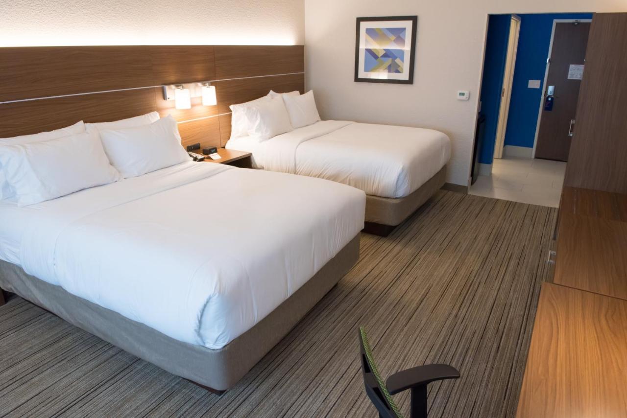 | Holiday Inn Express & Suites - Fort Wayne North, an IHG Hotel