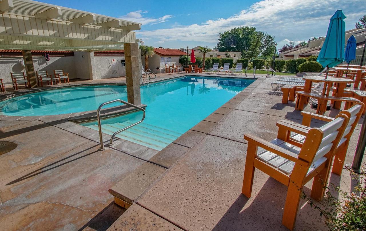 | Multi Resorts at Villas at Southgate