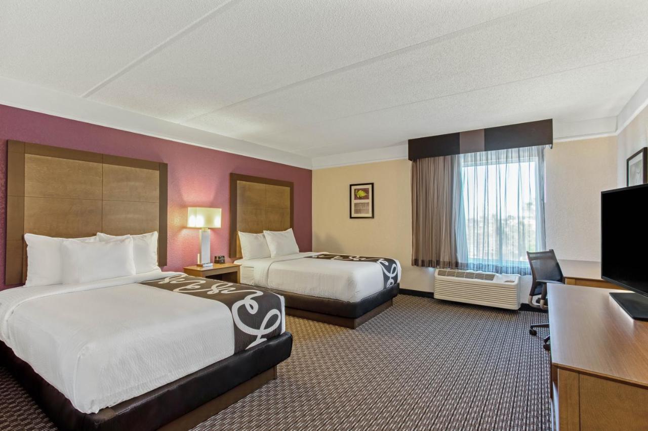 Deluxe Double Room with Two Double Beds at La Quinta Inn & Suites by Wyndham Panama City