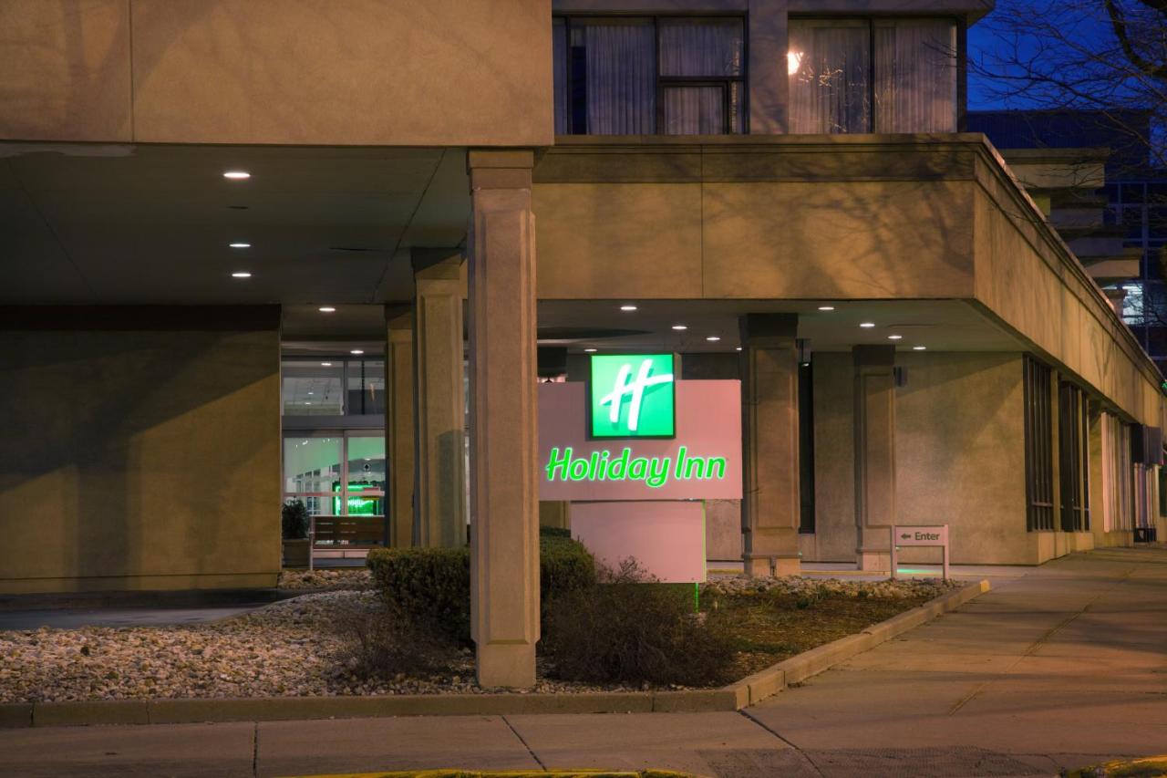 | Holiday Inn Rock Island-Quad Cities, an IHG Hotel