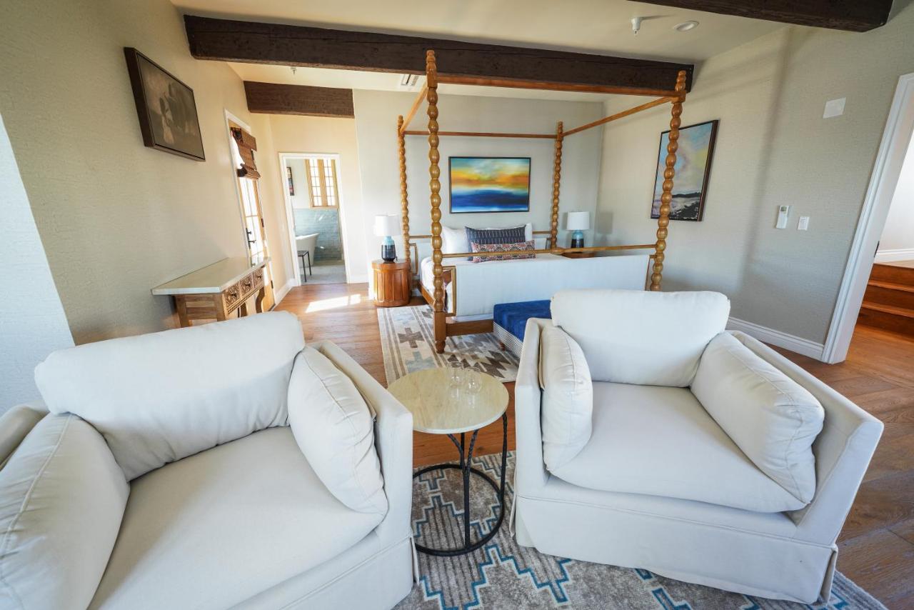 Three-Bedroom Penthouse at Zane Grey Pueblo Hotel