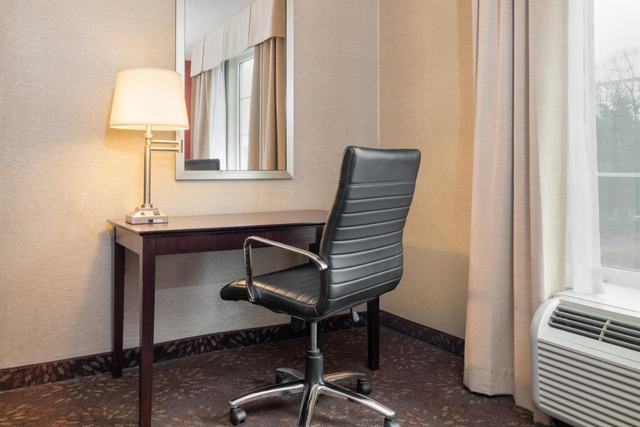 King Room - Non-Smoking at Holiday Inn Norwich by IHG