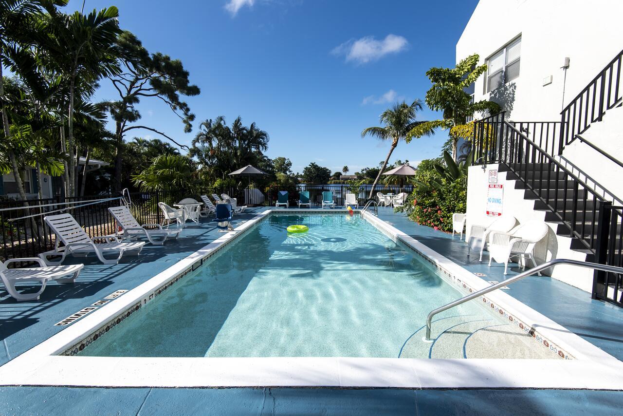  | Marco Island Lakeside Inn