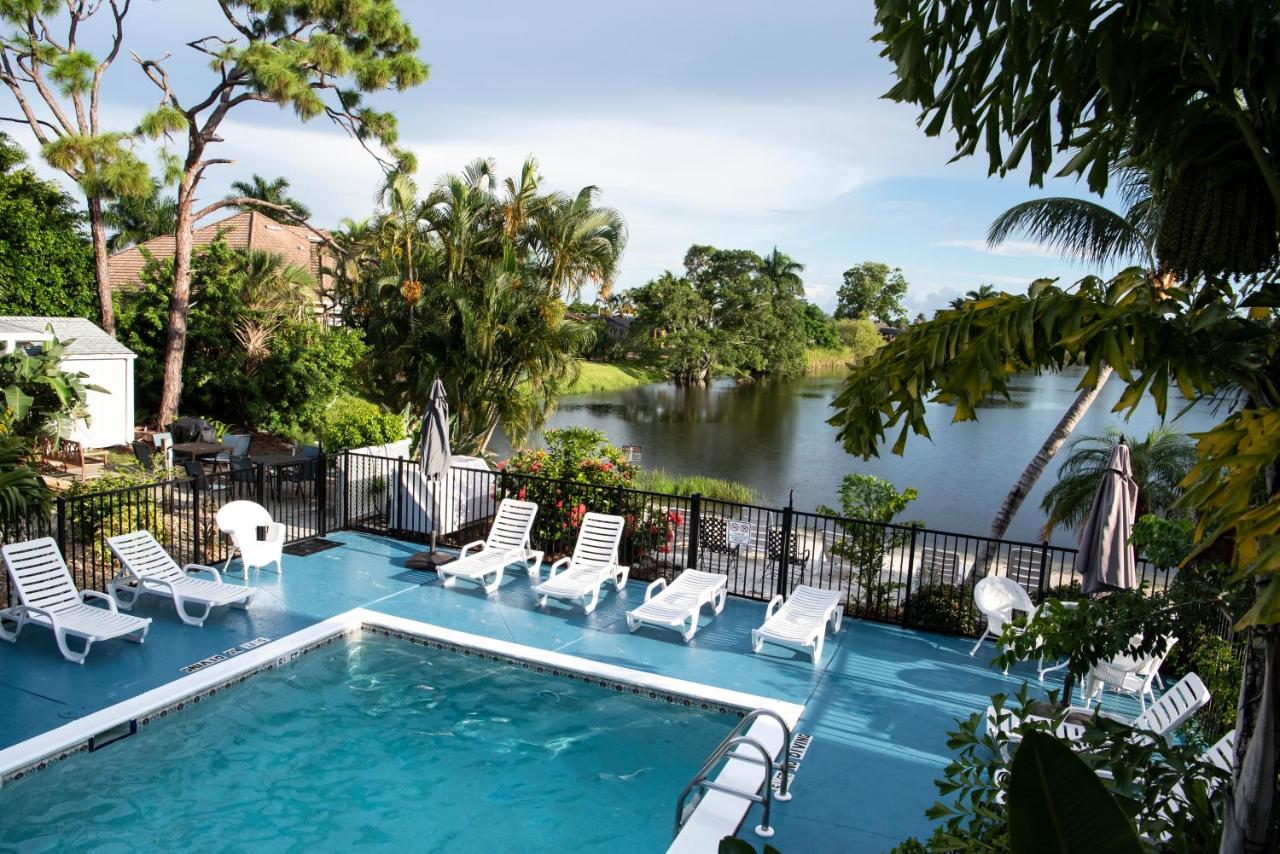  | Marco Island Lakeside Inn