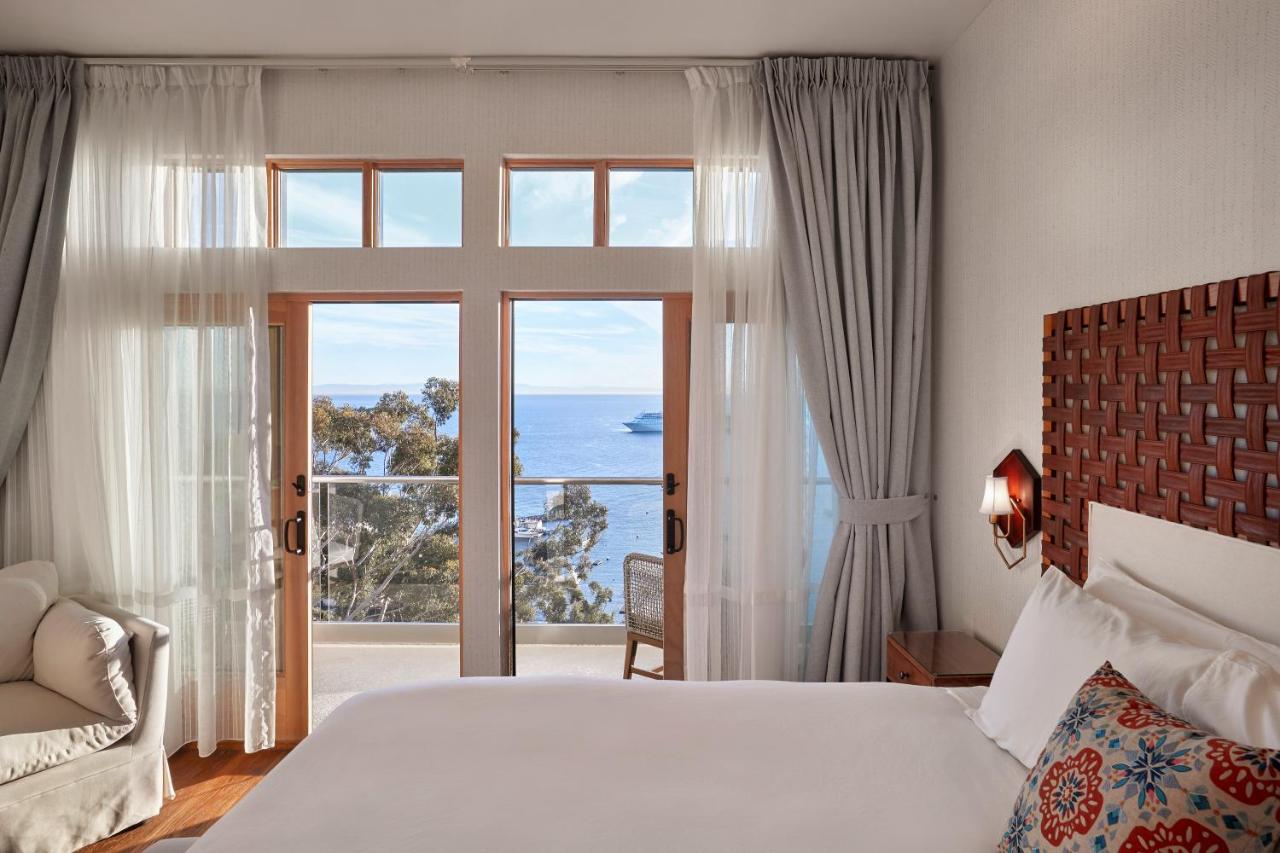 King Suite with Ocean View at Zane Grey Pueblo Hotel