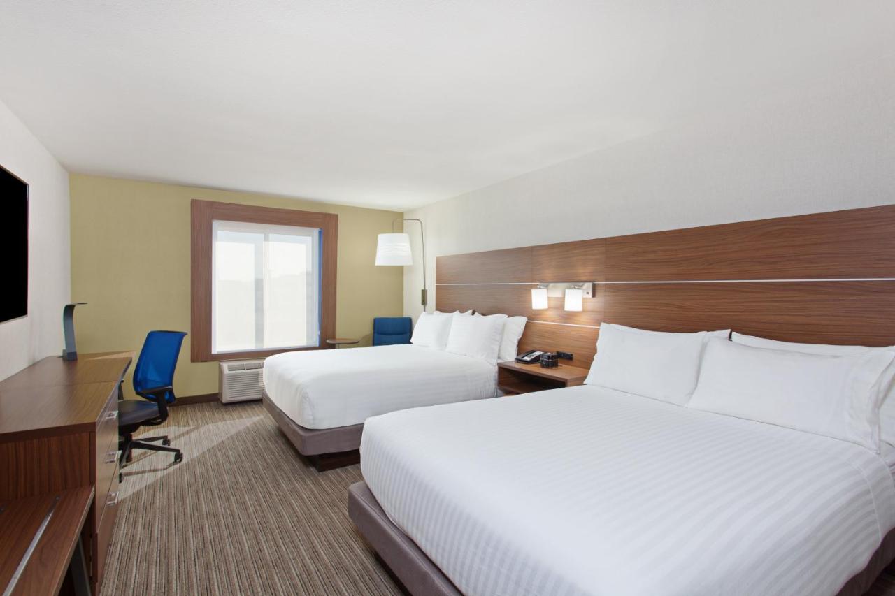 Queen Room with Two Queen Beds at Holiday Inn Express West Los Angeles, an IHG Hotel