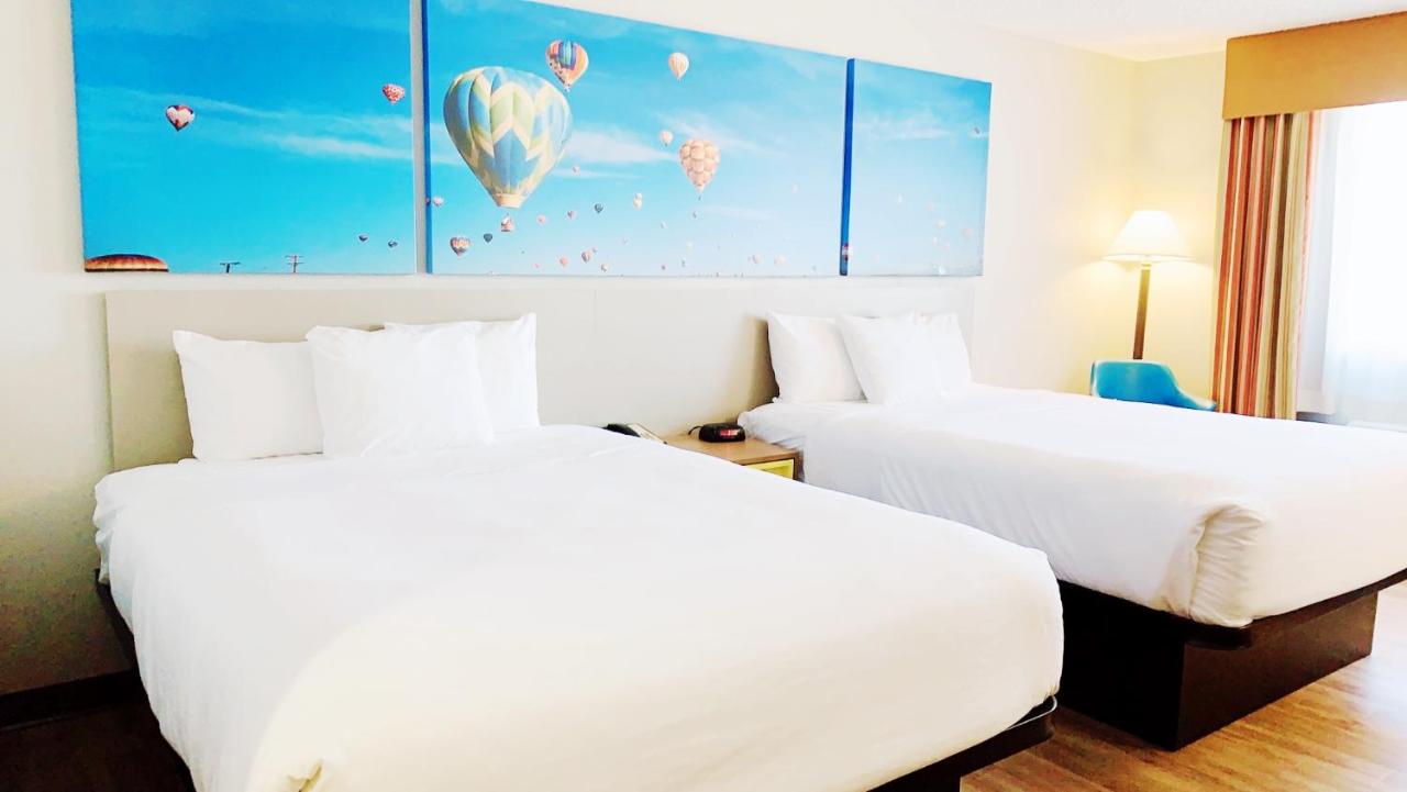Queen Room with Two Queen Beds - Non-Smoking at Days Inn by Wyndham Bernalillo